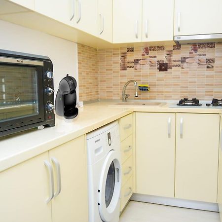 Cozzy Inn City Centre Констанца Экстерьер фото